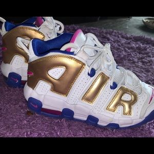 Nike Air More Uptempo youth size 6 ladies 7.5
